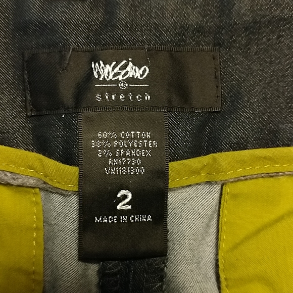 3/$10 Mossimo Dark Gray Capris Pants - Picture 2 of 6